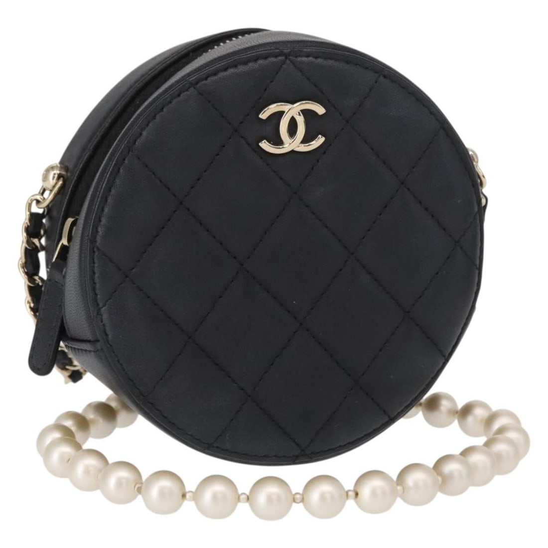 Chanel Black Lambskin Matelasse Shoulder Bag with Gold CC Logo: Chanel Black Lambskin Matelasse Shoulder Bag with Gold CC Logo This CHANEL Matelasse shoulder bag is crafted from black lambskin leather and features gold-tone CC accents. The compact design offers a 