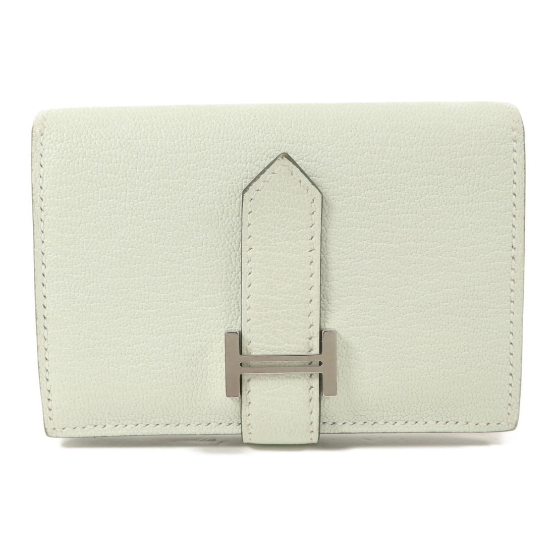 Hermes Bearn Mini Bi-Fold Wallet Chevre Leather Vert Peppermint: Hermes Bearn Mini Bi-Fold Wallet Chevre Leather Vert Peppermint This Hermes Bearn Mini Wallet features a bi-fold design crafted from premium goatskin leather in a refreshing green shade known as Vert 