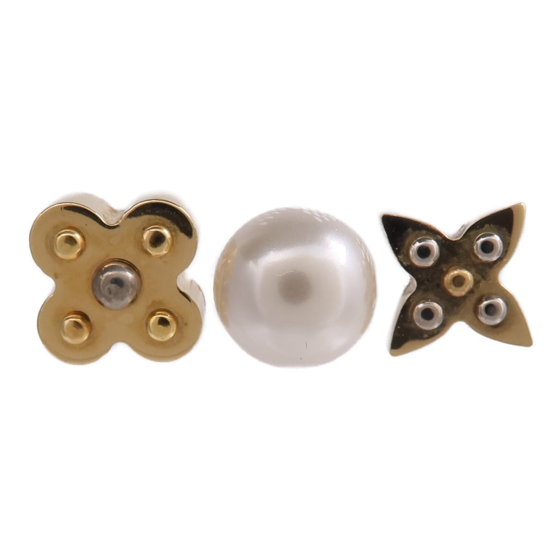 Louis Vuitton Charmy Gold Tone Pierced Earrings M75446 for Women: Louis Vuitton Charmy Gold Tone Pierced Earrings M75446 for Women These Louis Vuitton Charmy Pearl earrings are crafted in gold-tone metal and designed for pierced ears. Featuring a stylish and elegant