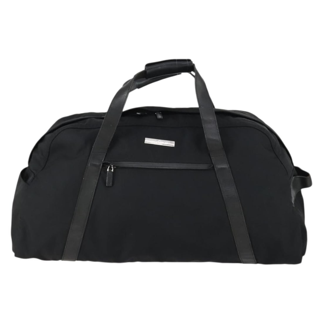 Gucci Black Nylon Unisex Boston Travel Bag: Gucci Black Nylon Unisex Boston Travel Bag This Gucci Travel Boston Bag is crafted from durable black nylon and designed for unisex use. The bag shows signs of wear, including surface deformation, rub