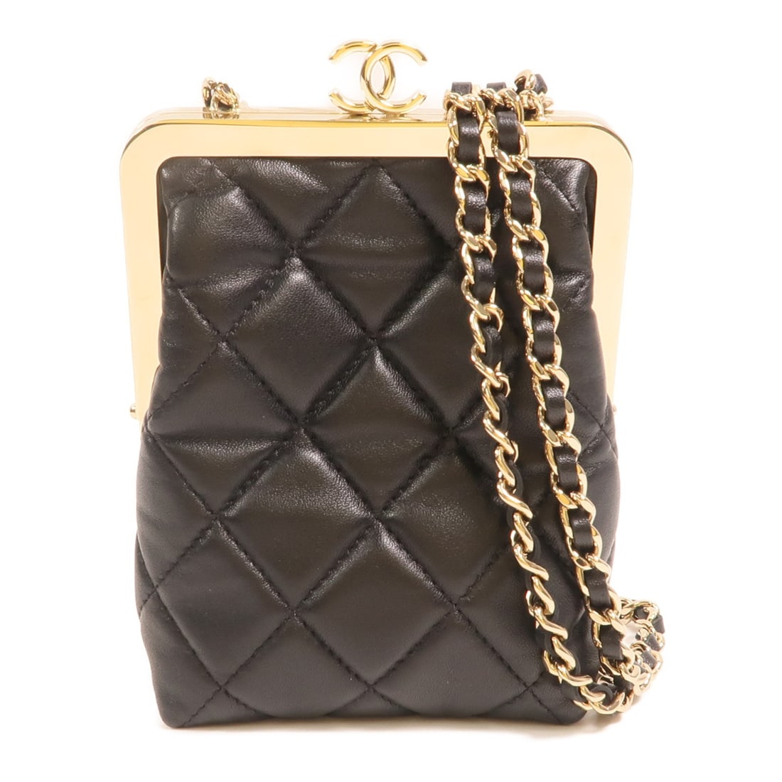 Chanel Black Lambskin Patent Leather Chain Shoulder Clutch Bag AP2497 GHW: Chanel Black Lambskin Patent Leather Chain Shoulder Clutch Bag AP2497 GHW This CHANEL CC chain clutch shoulder bag features luxurious black lambskin patent leather and is designed for women. The bag o