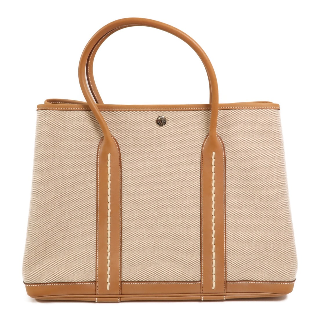 Hermes Garden Party PM Beige Canvas Barenia Tote: Hermes Garden Party PM Beige Canvas Barenia Tote This Hermes Garden Party PM handbag features a combination of beige canvas and Barenia leather, offering a sophisticated and versatile accessory. Desig