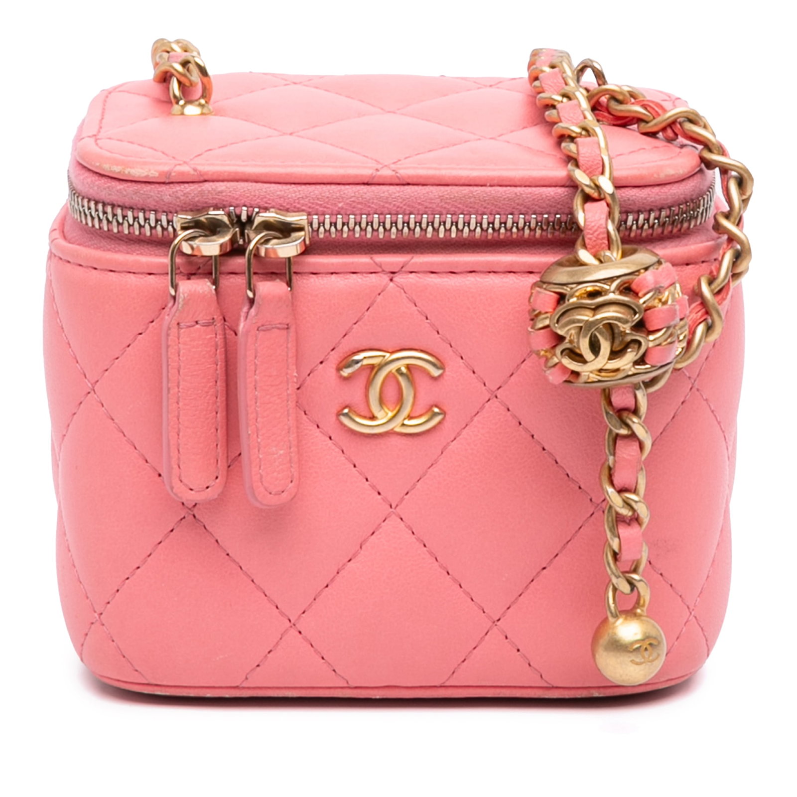 Chanel Pearl Crush Mini Vanity Crossbody Bag in Pink Quilted Lambskin Leather: Chanel Pearl Crush Mini Vanity Crossbody Bag in Pink Quilted Lambskin Leather This Chanel Mini Quilted Lambskin Pearl Crush Vanity Case is crafted from pink quilted lambskin leather and features a lea