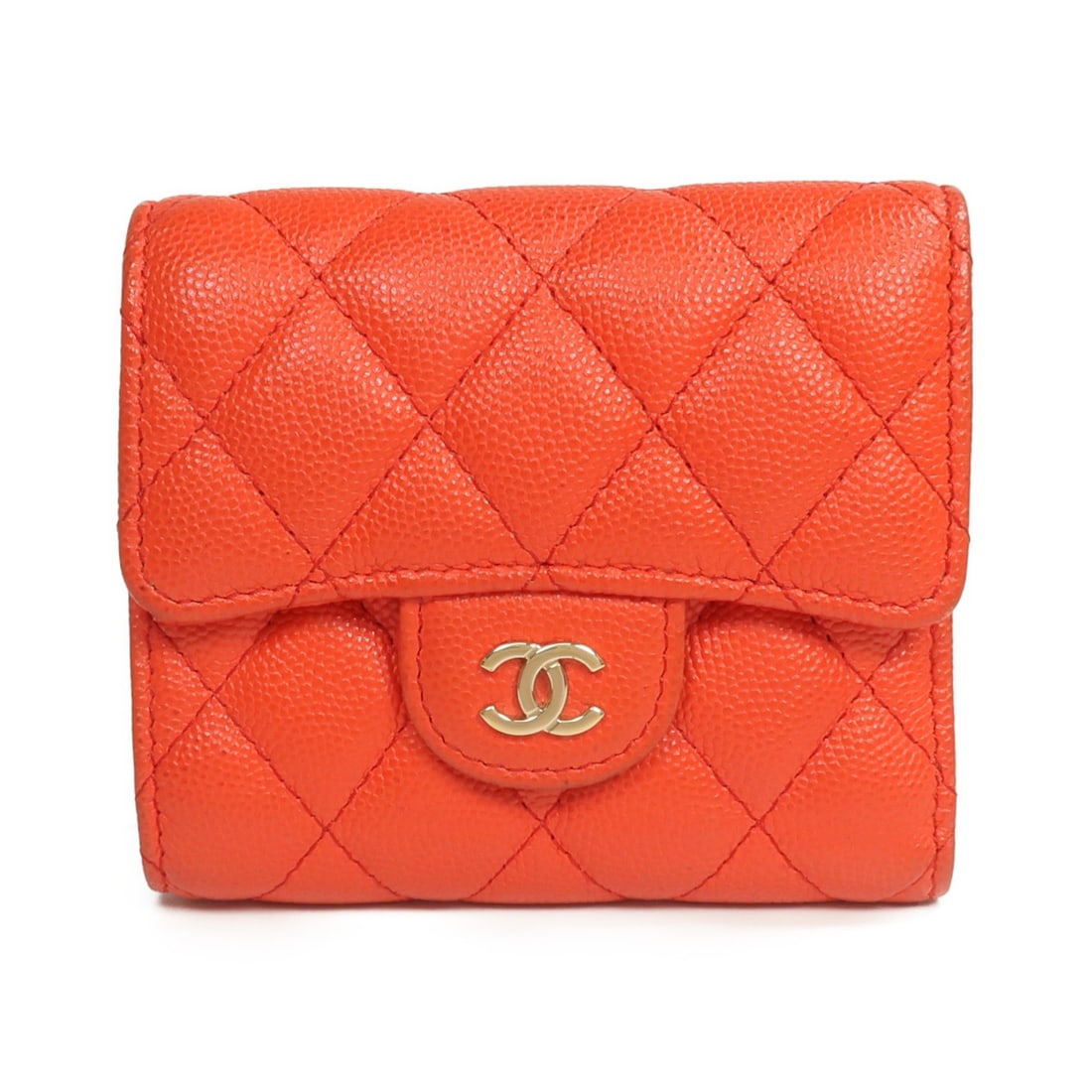 Chanel Red Calfskin Tri Fold Wallet with CC Gold Hardware: Chanel Red Calfskin Tri Fold Wallet with CC Gold Hardware This CHANEL tri-fold wallet is crafted from red calfskin leather and features CC hardware with a gold tone finish. Designed for women, it offe