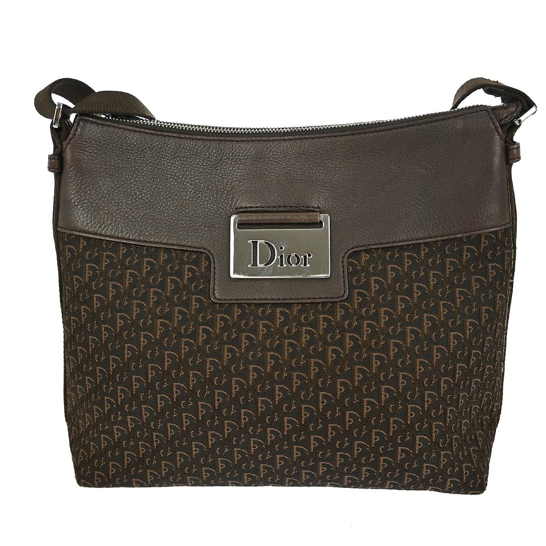 Dior Street Chic Trotter Brown Canvas Leather Medium Shoulder Bag 06-RU-0066: Dior Street Chic Trotter Brown Canvas Leather Medium Shoulder Bag 06-RU-0066 This Christian Dior Street Chic Trotter shoulder bag features a brown Trotter pattern on canvas leather with silver-tone ha