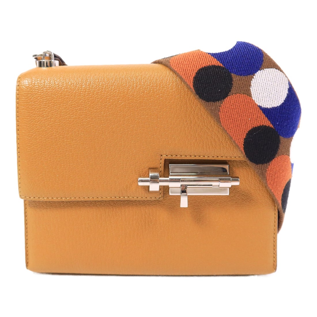 Hermes Verrou Mini goatskin shoulder bag caramel PHW: Hermes Verrou Mini goatskin shoulder bag caramel PHW This Hermes Verrou Mini shoulder bag is crafted from luxurious goatskin leather in a rich caramel brown color. Designed for women, it features a co
