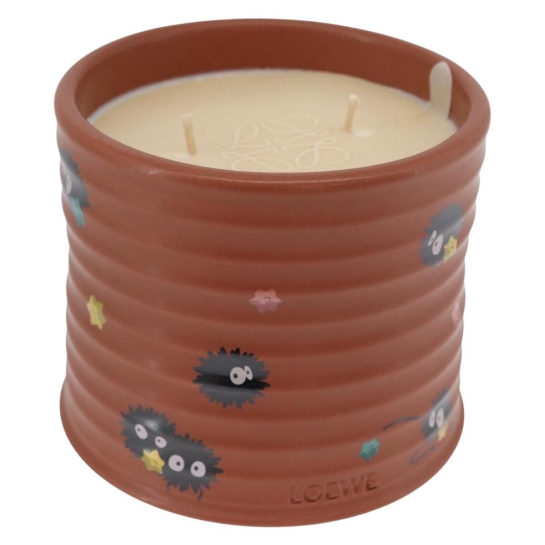 LOEWE Susuwatari Brown Leather Candle with Box: LOEWE Susuwatari Brown Leather Candle with Box This LOEWE x Studio Ghibli Susuwatari candle is crafted from brown leather and exemplifies refined design and collaboration. The item is in pristine, un-