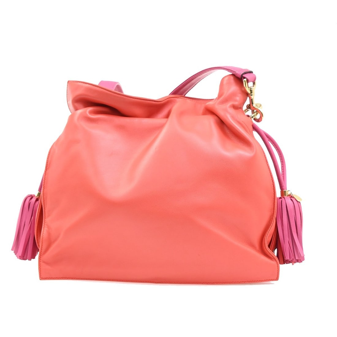 Pink Loewe Flamenco Leather Shoulder Bag 28cm Spain: Pink Loewe Flamenco Leather Shoulder Bag 28cm Spain This Loewe Flamenco Bag features a stylish pink leather exterior and is designed for women. The bag showcases a spacious interior and is crafted in 