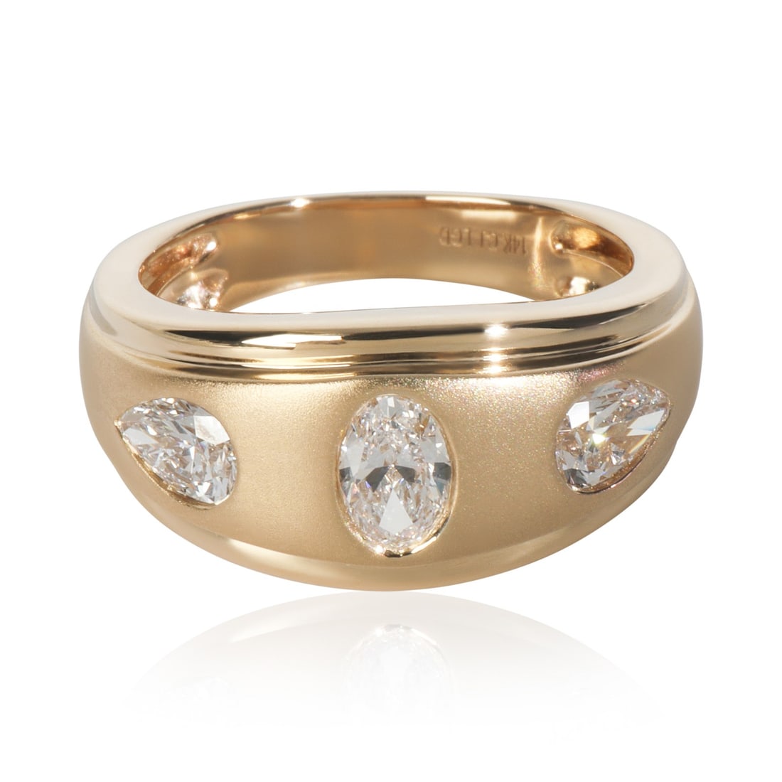 1.13ctw Lab-Grown Diamond Ring in 14K Yellow Gold: 1.13ctw Lab-Grown Diamond Ring in 14K Yellow Gold This exquisite ring showcases a stunning lab-grown diamond with a total weight of 1.13 carats. Crafted in 14K yellow gold, this piece features a mixed