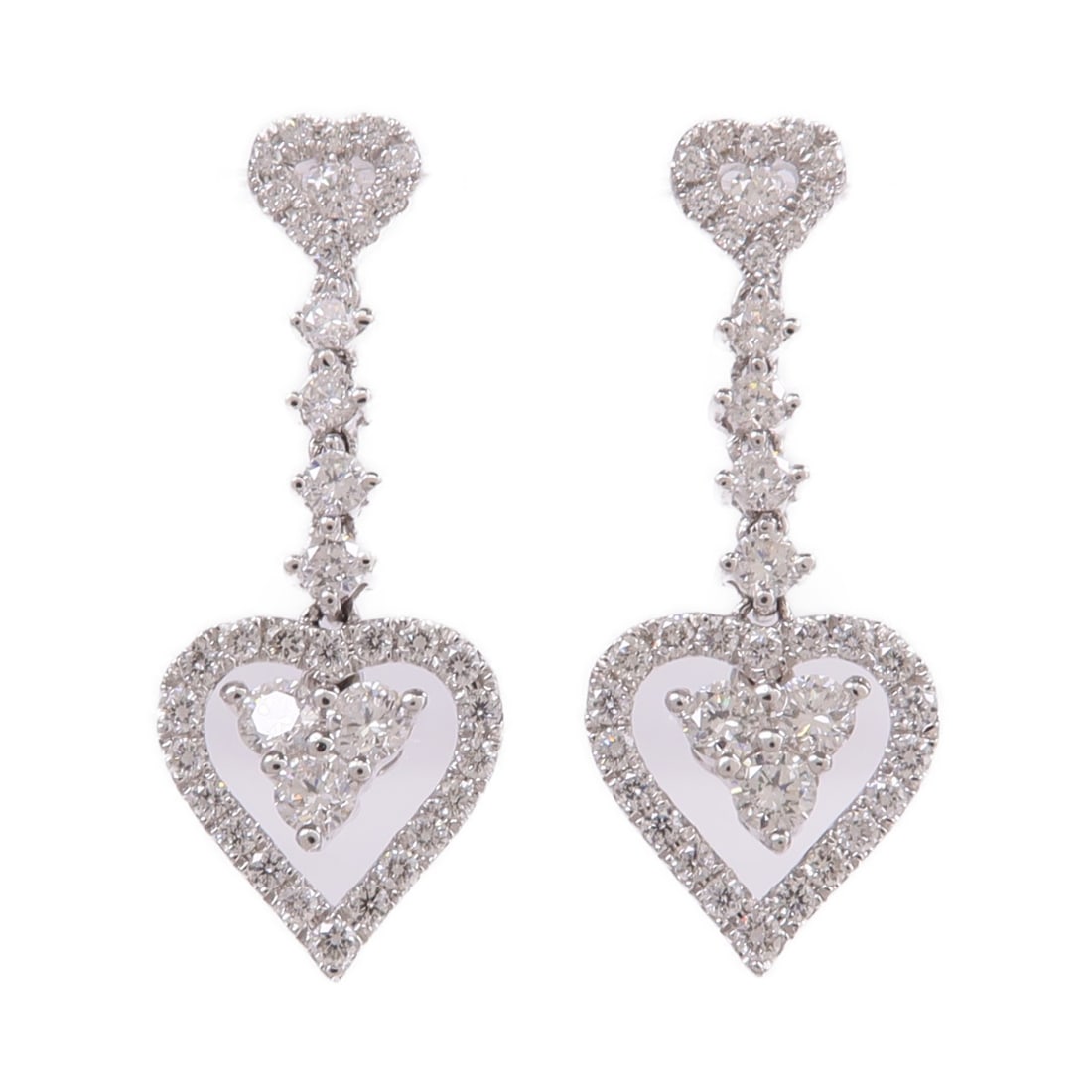 18K White Gold Pierced Earrings with Diamond Accents: 18K White Gold Pierced Earrings with Diamond Accents These elegant pierced earrings feature sparkling diamonds set in 18K white gold. Designed for women, they offer a stylish and sophisticated accesso