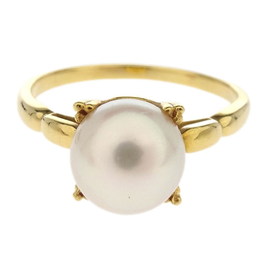 18K Gold Mikimoto Pearl Ring Size 52 Vintage Jewelry: 18K Gold Mikimoto Pearl Ring Size 52 Vintage Jewelry This exquisite Mikimoto ring features a classic round shape adorned with a lustrous pearl, set in luxurious 18K gold. Its vintage design reflects t