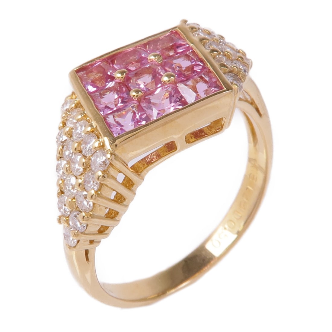 Pink Sapphire Diamond Ring in 18K Yellow Gold Size 6.75: Pink Sapphire Diamond Ring in 18K Yellow Gold Size 6.75 This exquisite ring features a stunning pink sapphire as its main stone, beautifully complemented by sparkling diamonds. Crafted from 18K yellow