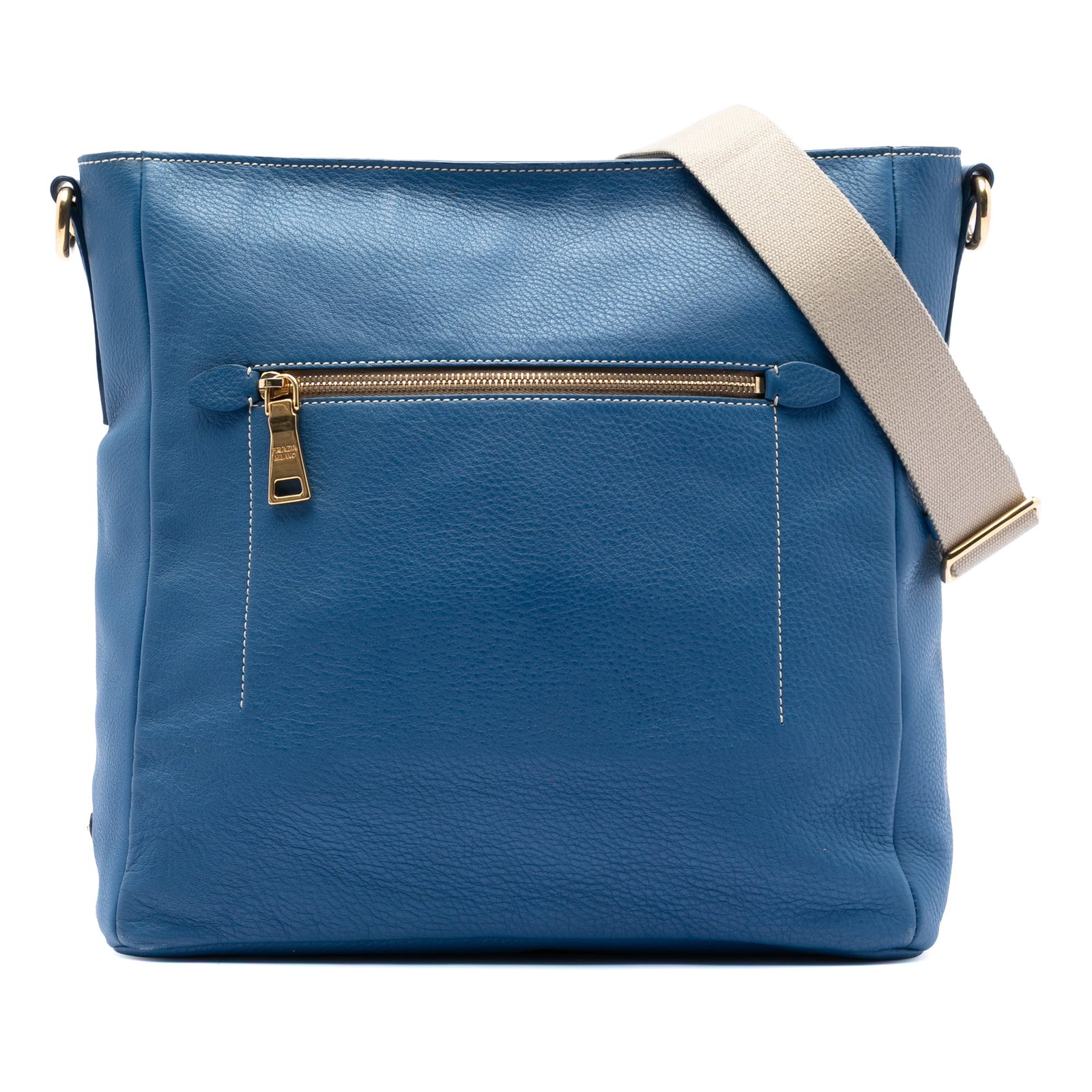 Blue Leather Prada Vitello Daino Adjustable Strap Crossbody Bag: Blue Leather Prada Vitello Daino Adjustable Strap Crossbody Bag This Prada Vitello Daino crossbody bag features a blue leather body with a detachable and adjustable flat strap. The bag is designed wit