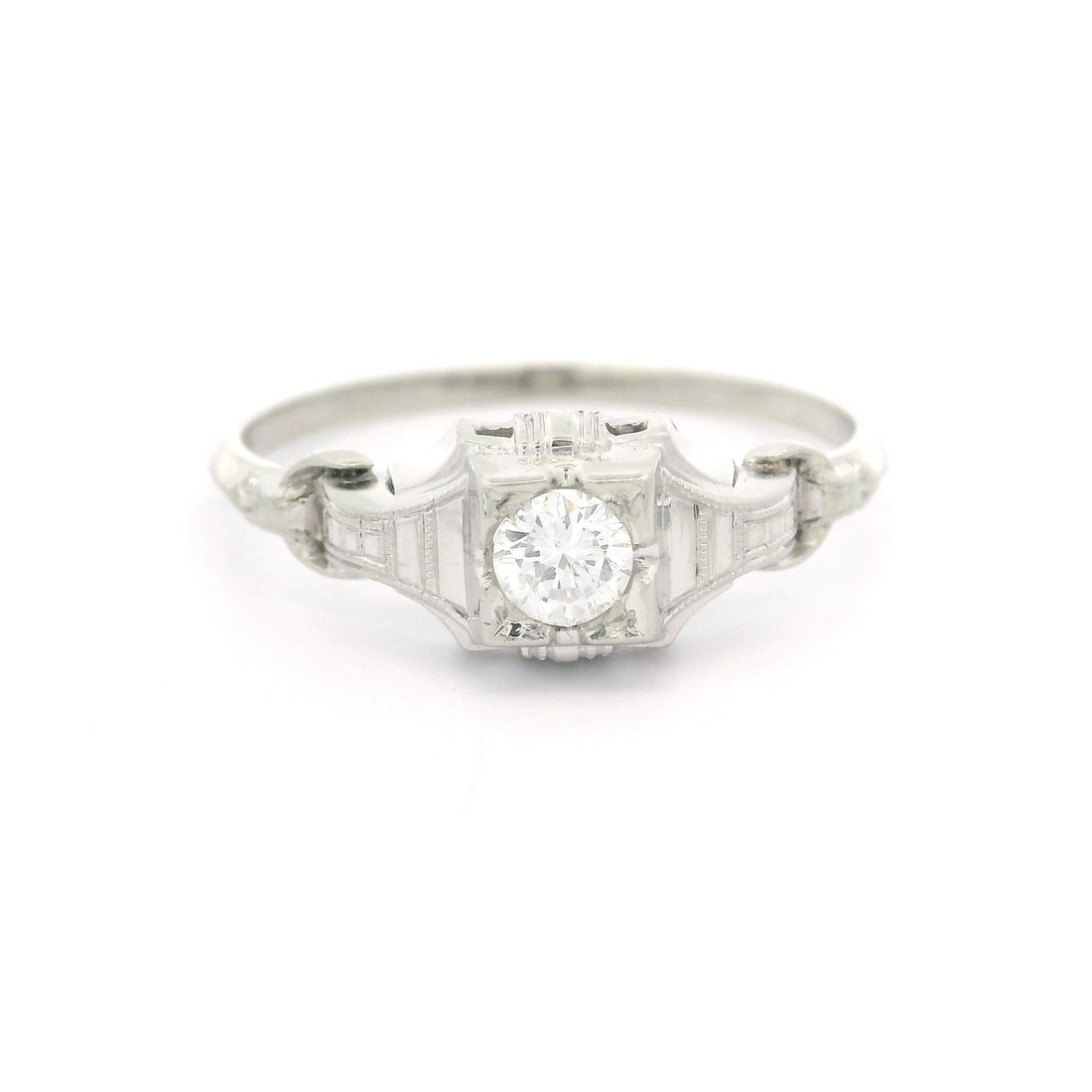 Vintage 18k White Gold Pave Set Diamond Buckle Ring 0.21ct (1 of 9)