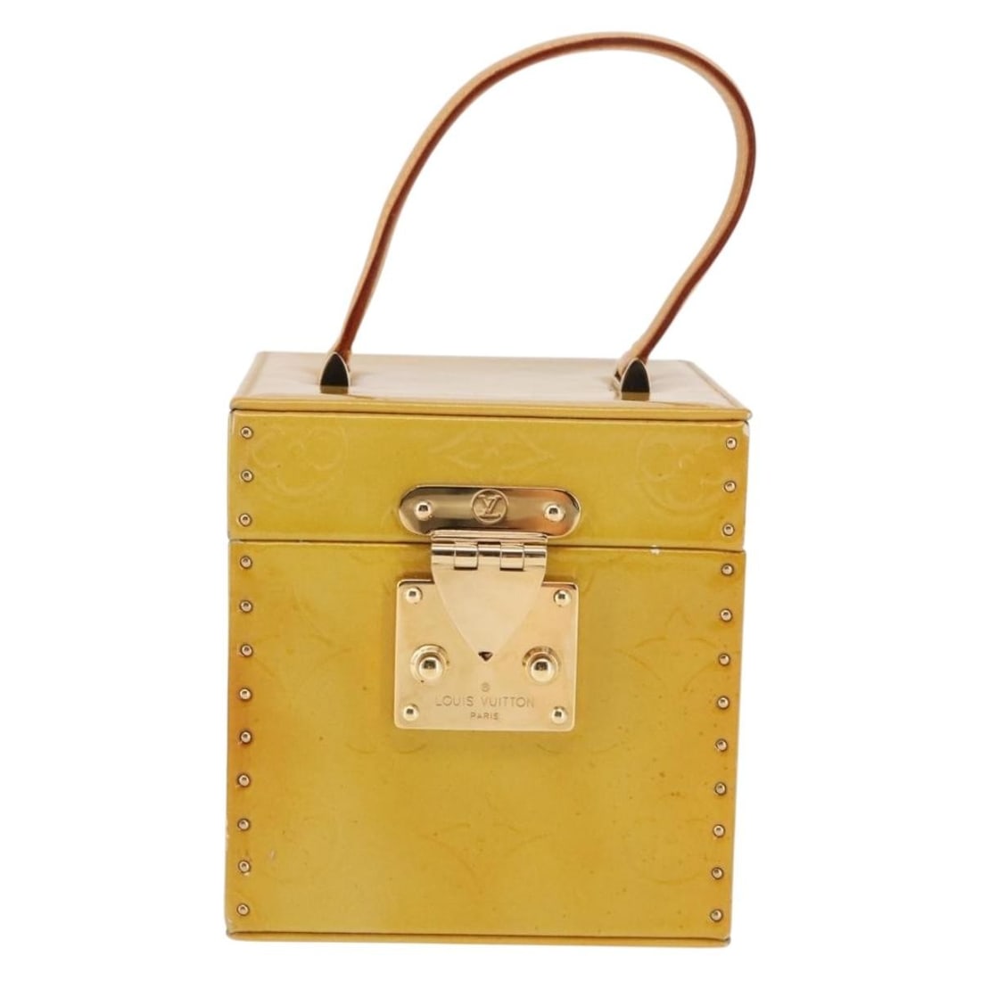 Beige Monogram Vernis Louis Vuitton Bleecker Box Patent Leather Bag: Beige Monogram Vernis Louis Vuitton Bleecker Box Patent Leather Bag The Louis Vuitton Bleecker Box Bag in Monogram Vernis features a beige patent leather exterior and is designed for women. This pre-o