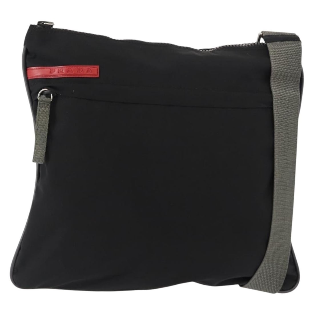 PRADA BA5671 Nylon Shoulder Bag Black Silver Italy Auth: PRADA BA5671 Nylon Shoulder Bag Black Silver Italy Auth This PRADA Sports Shoulder Bag is expertly crafted from durable nylon in a sleek black and silver color combination, making it an ideal choice f