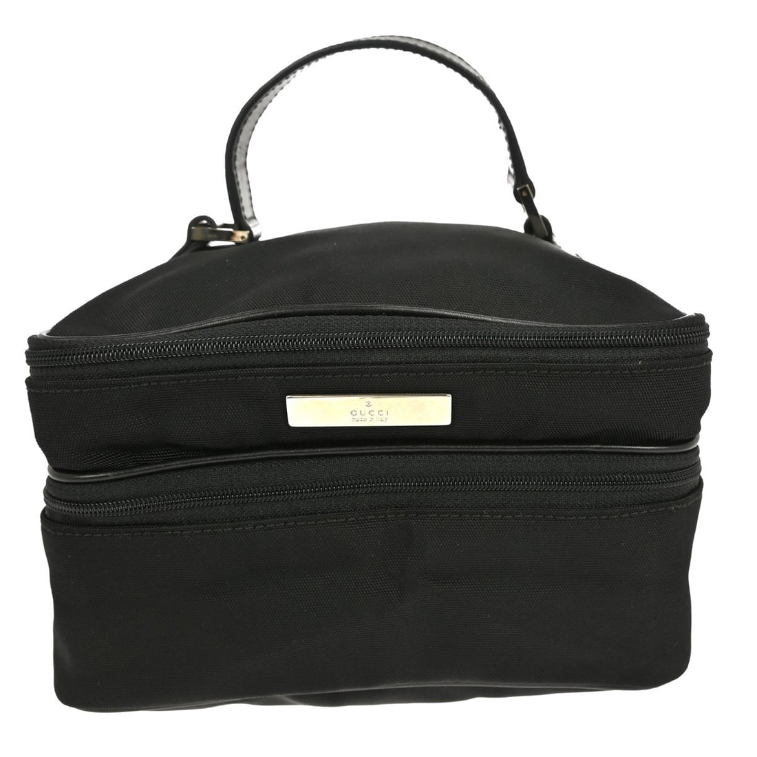 Gucci Black Nylon Top Handle Bag Vintage Small: Gucci Black Nylon Top Handle Bag Vintage Small This vintage Gucci top handle bag is crafted from black nylon and features a compact, small silhouette. Designed for women, it offers a practical and sty