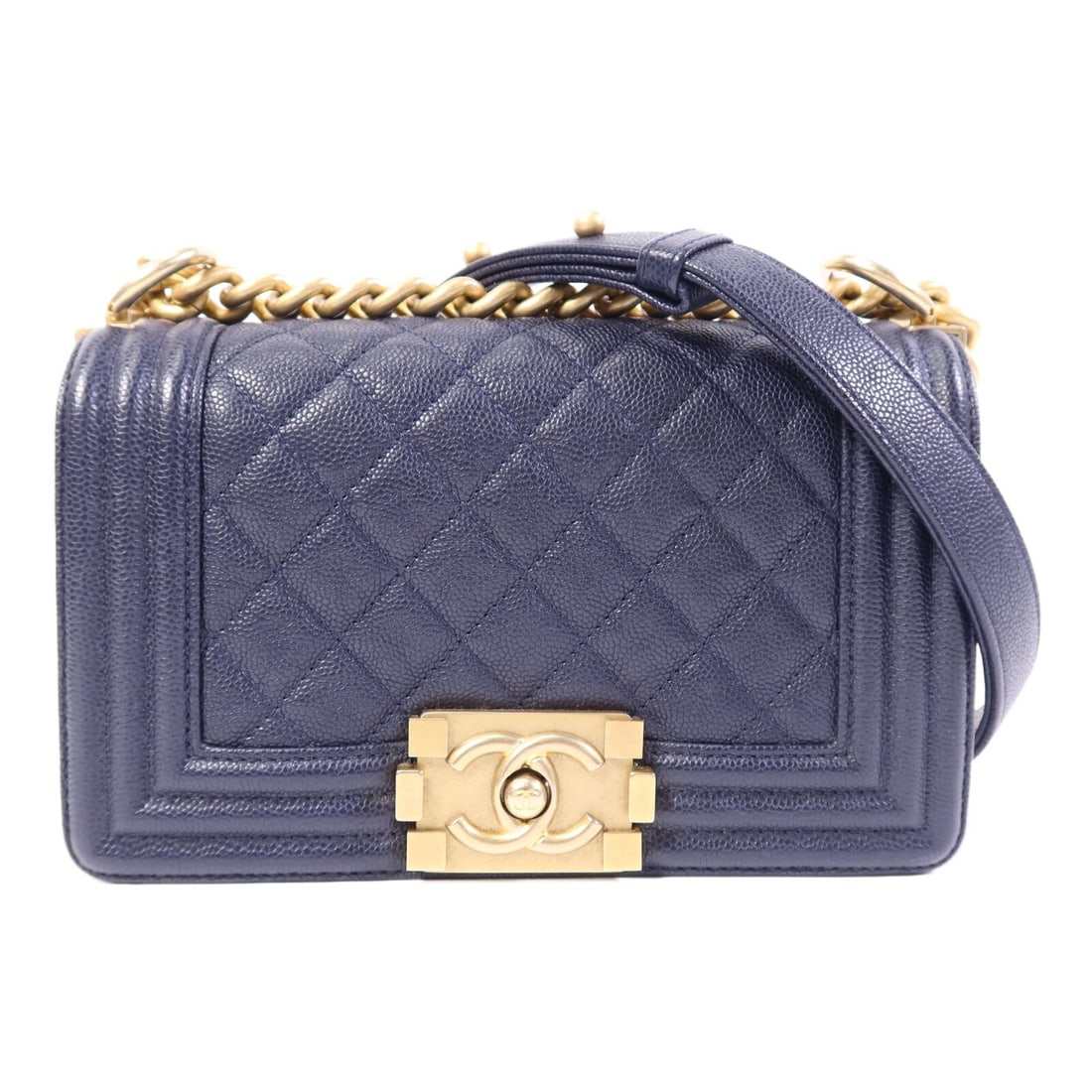 CHANEL Boy 20 Navy Calfskin Leather Shoulder Bag GHW A67085: CHANEL Boy 20 Navy Calfskin Leather Shoulder Bag GHW A67085 This elegant CHANEL Boy Chain Shoulder Bag is crafted from luxurious calfskin leather in a sophisticated navy color. The bag features the ic
