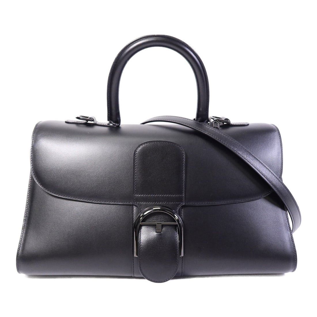 Delvaux Black Calfskin Brillant East West Shoulder Bag: Delvaux Black Calfskin Brillant East West Shoulder Bag This Delvaux Brillant East West 2-way shoulder bag is crafted from luxurious black calfskin leather. Designed for versatility, it can be carried 