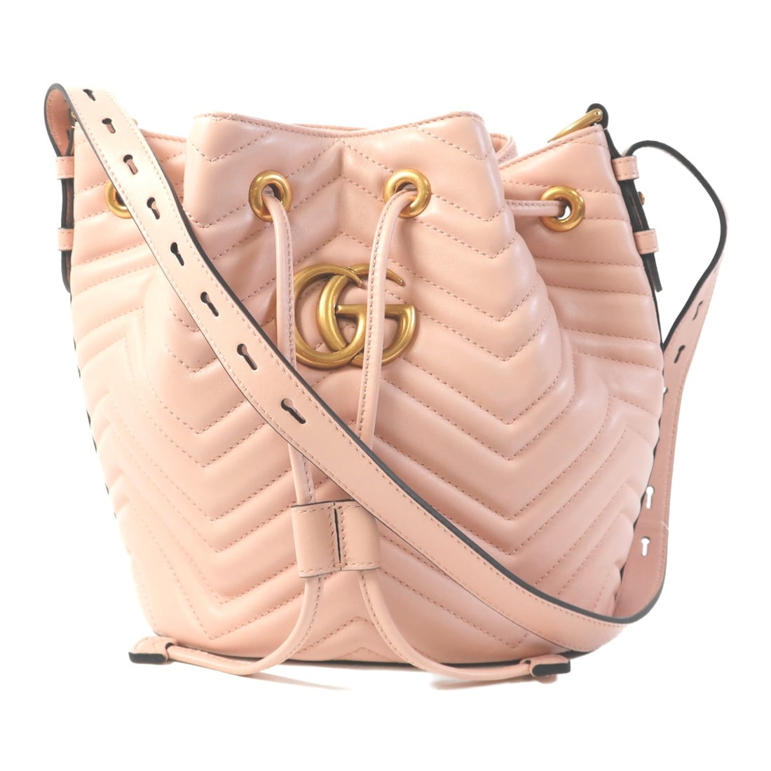 GUCCI GG Marmont Pink Calfskin Leather Shoulder Bag 476674: GUCCI GG Marmont Pink Calfskin Leather Shoulder Bag 476674 Elevate your accessory collection with the GUCCI GG Marmont Bucket Bag, crafted from luxurious calfskin leather in a delicate pink hue. This 