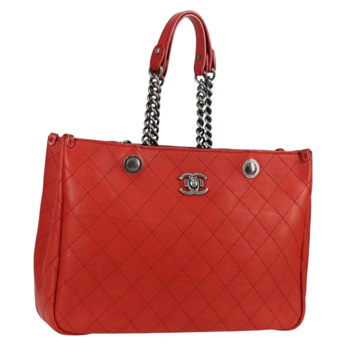Chanel Boy Matelasse Orange Leather Chain Shoulder Bag for Women: Chanel Boy Matelasse Orange Leather Chain Shoulder Bag for Women This CHANEL Matelasse Boy Shoulder Bag features an orange leather exterior with a signature chain strap and CC logo. Designed for women