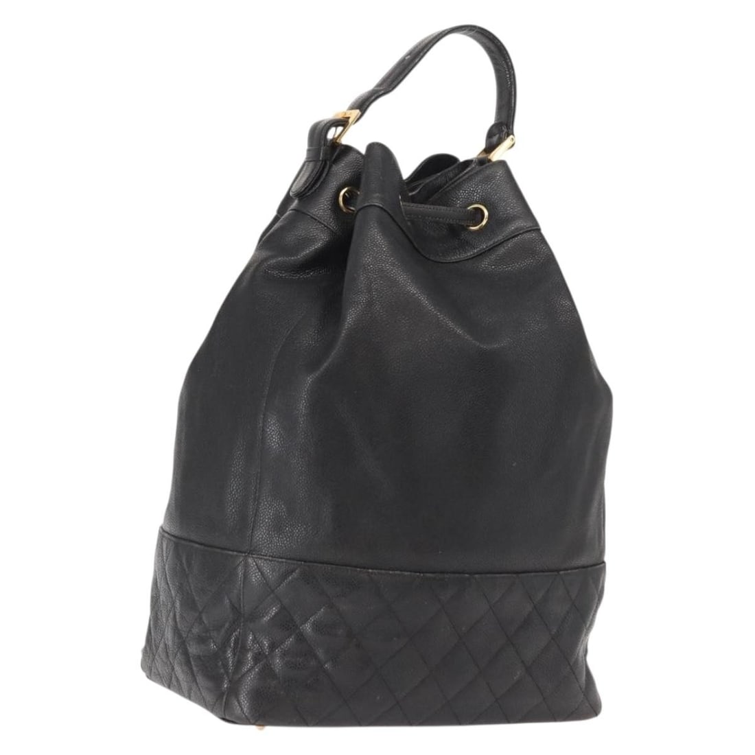 CHANEL Matelasse Black Gold Calfskin Backpack with Pouch Auth 145289: CHANEL Matelasse Black Gold Calfskin Backpack with Pouch Auth 145289 Introducing the CHANEL Matelasse Backpack, expertly crafted from luxurious grained calfskin in a striking black and gold color sche