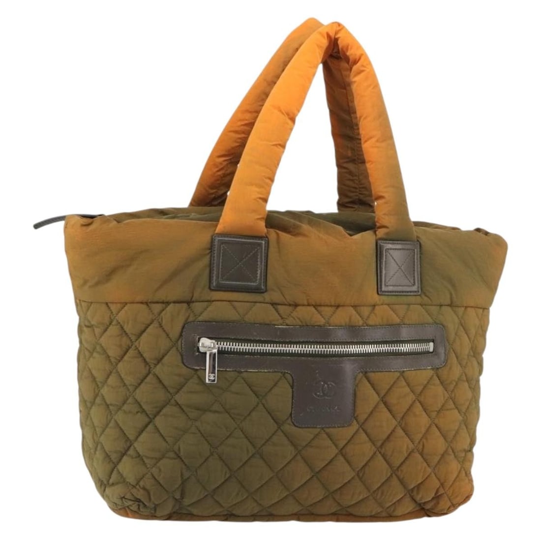 CHANEL Coco Cocoon GM khaki nylon tote bag silver CC auth: CHANEL Coco Cocoon GM khaki nylon tote bag silver CC auth This CHANEL Matelasse Coco Cocoon GM tote bag is crafted from durable nylon in a khaki and silver color combination. Designed for women, it fe