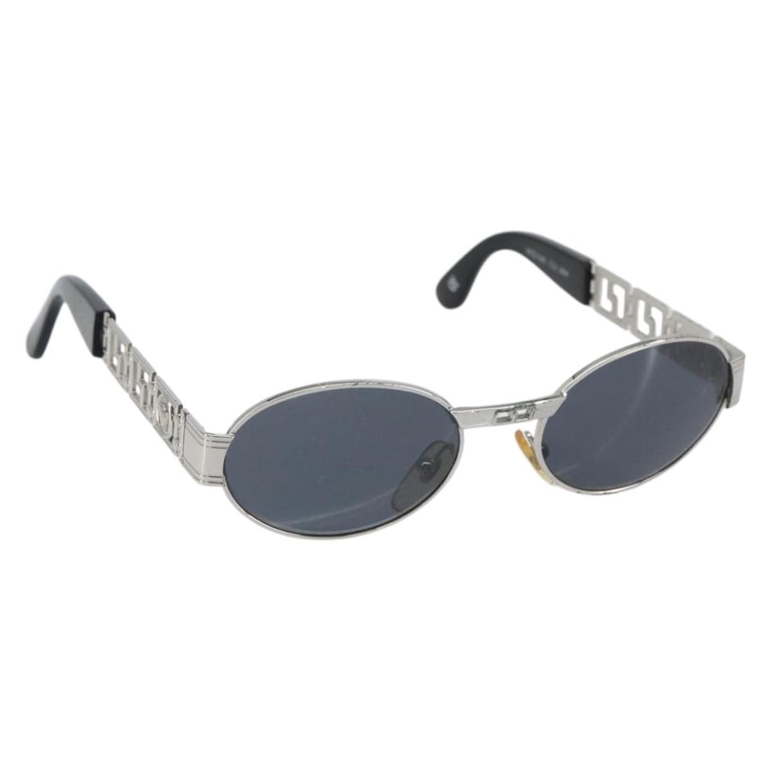 Black Metal Gianni Versace Sunglasses Model BS32910 with Case: Black Metal Gianni Versace Sunglasses Model BS32910 with Case Gianni Versace black sunglasses featuring a metal frame and an included sunglass case. Manufactured in Italy, these sunglasses show signs 