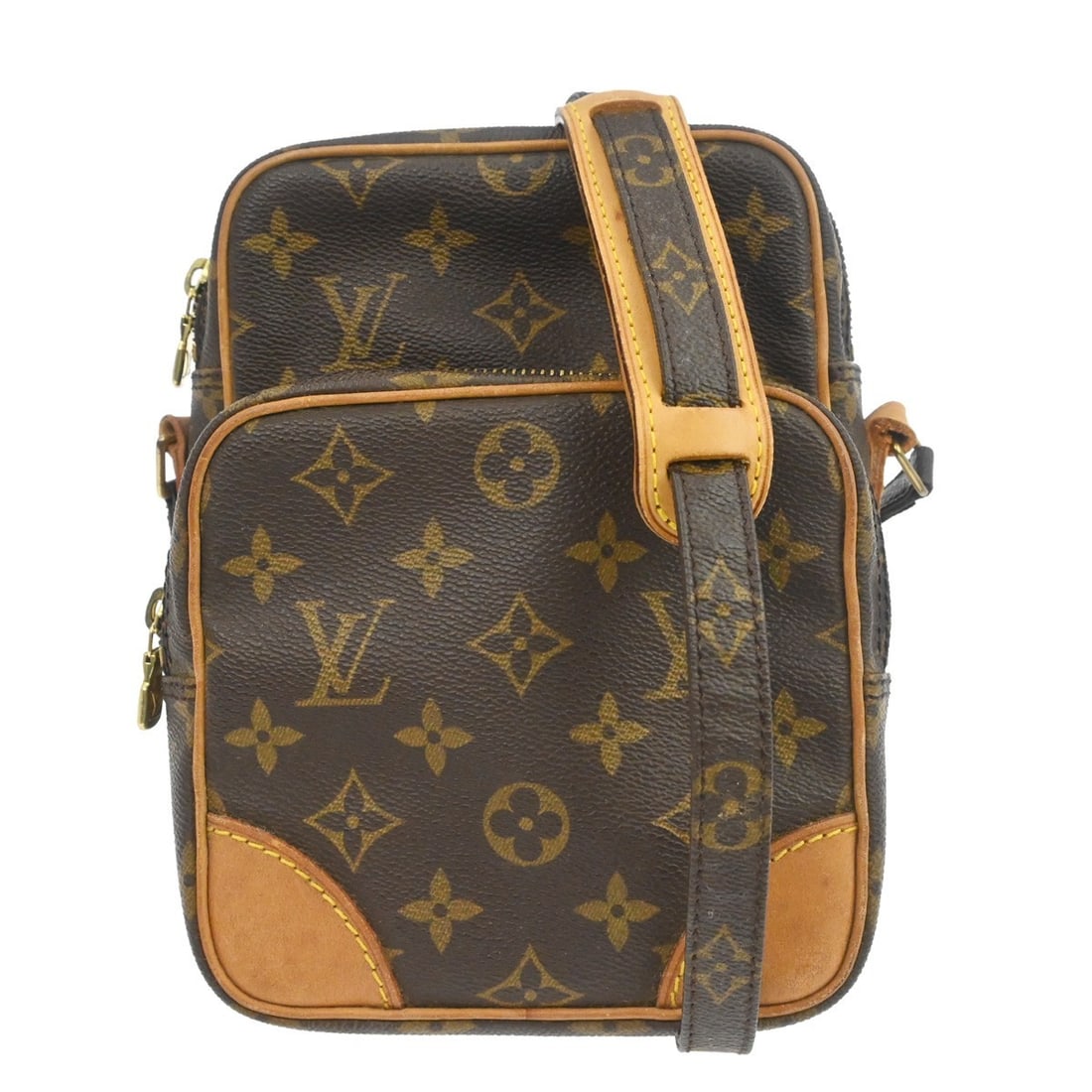 Louis Vuitton Amazone Monogram Canvas Crossbody Bag M45236 Brown Vintage: Louis Vuitton Amazone Monogram Canvas Crossbody Bag M45236 Brown Vintage This Louis Vuitton Amazone crossbody bag features the iconic monogram canvas leather exterior with brown canvas leather trim. D