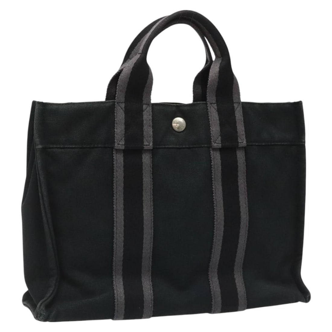Hermes Fourre Tout PM Black Canvas Women's Tote Bag France: Hermes Fourre Tout PM Black Canvas Women's Tote Bag France This Hermes Fourre Tout PM hand bag is crafted from black canvas and designed for women. Made in France, it features dual top handles and off
