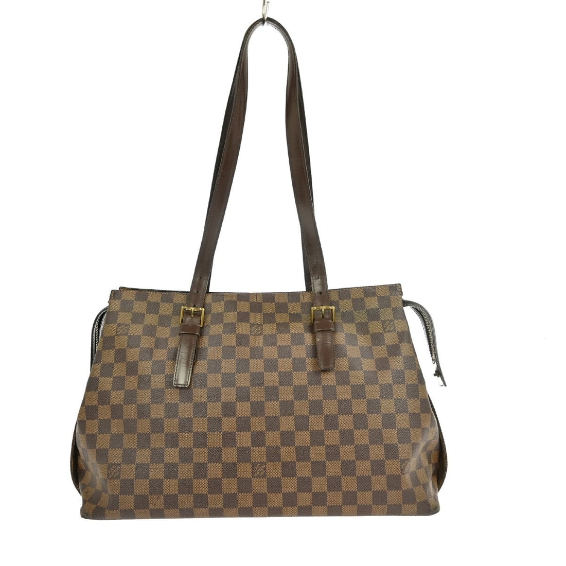 Louis Vuitton Chelsea Damier Canvas Tote Bag: Louis Vuitton Chelsea Damier Canvas Tote Bag This Louis Vuitton Chelsea shoulder tote bag features the signature Damier canvas leather exterior in brown, complemented by a red canvas lining. The bag i