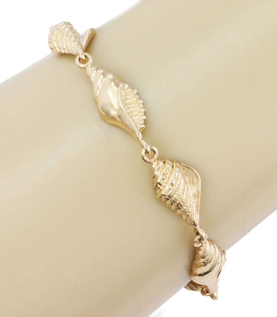 14k Yellow Gold Seashell Charm Bracelet 7 inch (1 of 6)