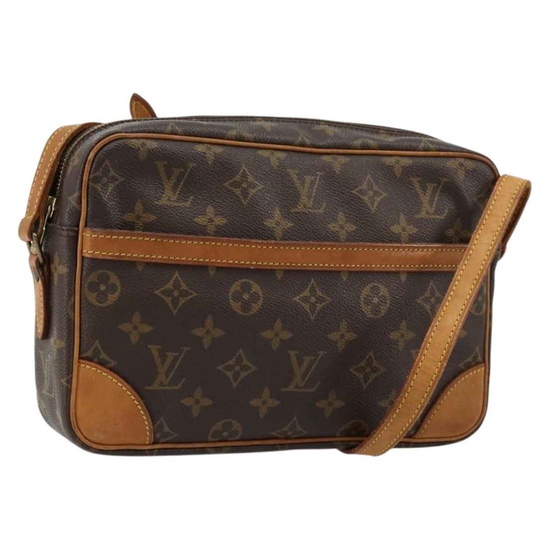 Louis Vuitton Trocadero 23 Monogram Canvas Shoulder Bag M51276: Louis Vuitton Trocadero 23 Monogram Canvas Shoulder Bag M51276 This Louis Vuitton Monogram Trocadero 23 Shoulder Bag, model M51276, features the iconic monogram canvas exterior and is designed for wom