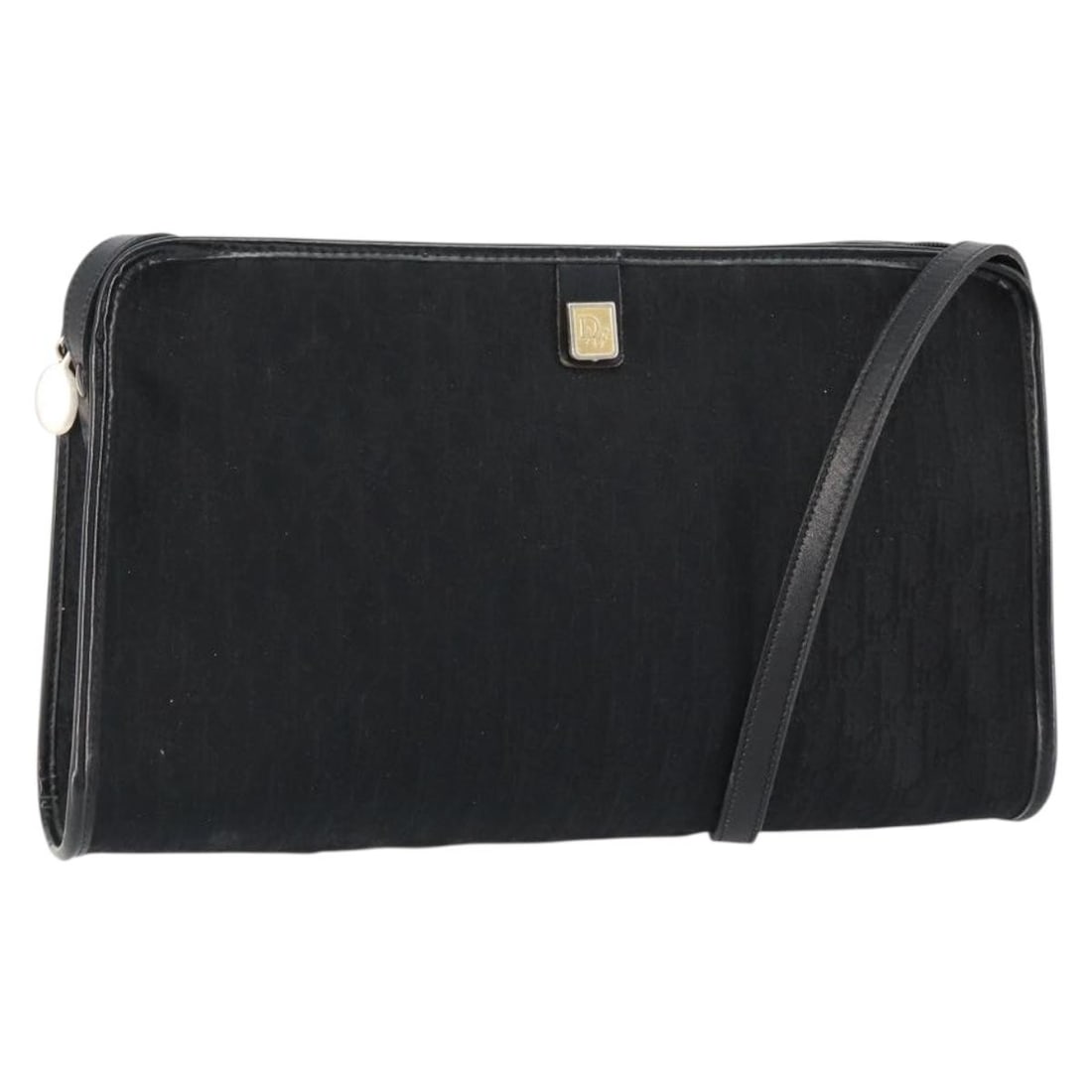 Christian Dior Trotter Canvas Black Gold Shoulder Bag Authenticated: Christian Dior Trotter Canvas Black Gold Shoulder Bag Authenticated Discover the elegance of the Christian Dior Trotter Canvas Shoulder Bag, a perfect blend of style and functionality. Crafted in Fran