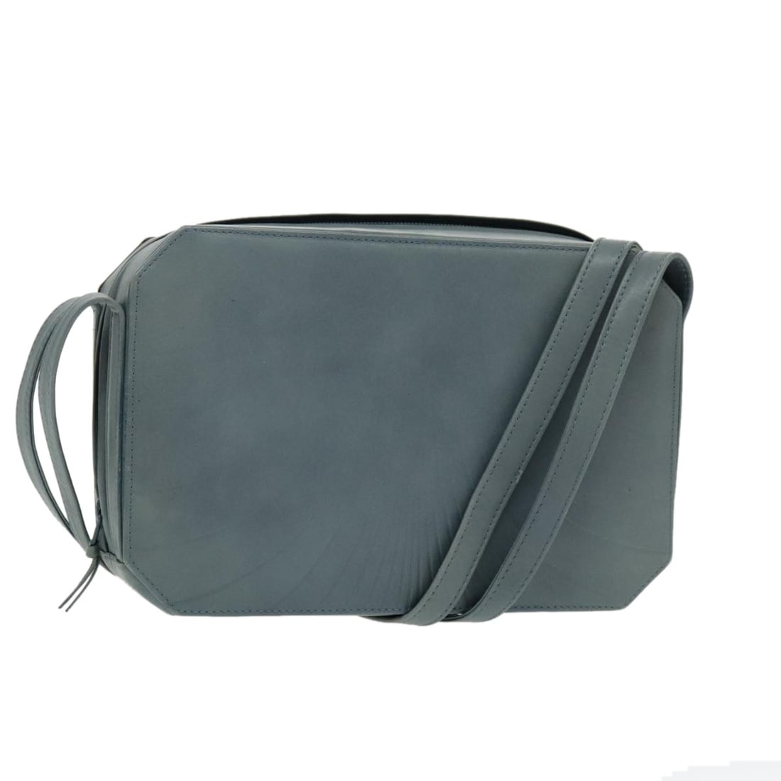 Blue Leather Gianni Versace Women's Shoulder Bag Made in Italy: Blue Leather Gianni Versace Women's Shoulder Bag Made in Italy This is a Gianni Versace shoulder bag crafted from blue leather. The bag is designed for women and features a structured silhouette with 