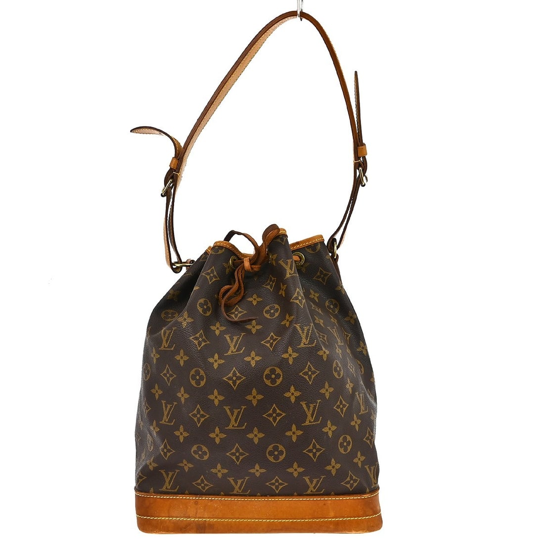 Louis Vuitton Noe Monogram Canvas Medium Vintage Shoulder Bag M42224: Louis Vuitton Noe Monogram Canvas Medium Vintage Shoulder Bag M42224 This Louis Vuitton Noe drawstring shoulder bag features the iconic monogram canvas leather exterior with a beige shoulder strap and