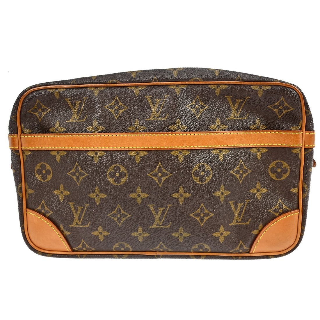 Louis Vuitton Compiegne 28 Monogram Canvas Brown Clutch Bag M51845: Louis Vuitton Compiegne 28 Monogram Canvas Brown Clutch Bag M51845 This Louis Vuitton Compiegne 28 clutch handbag features the iconic monogram canvas leather exterior in brown, complemented by a brown