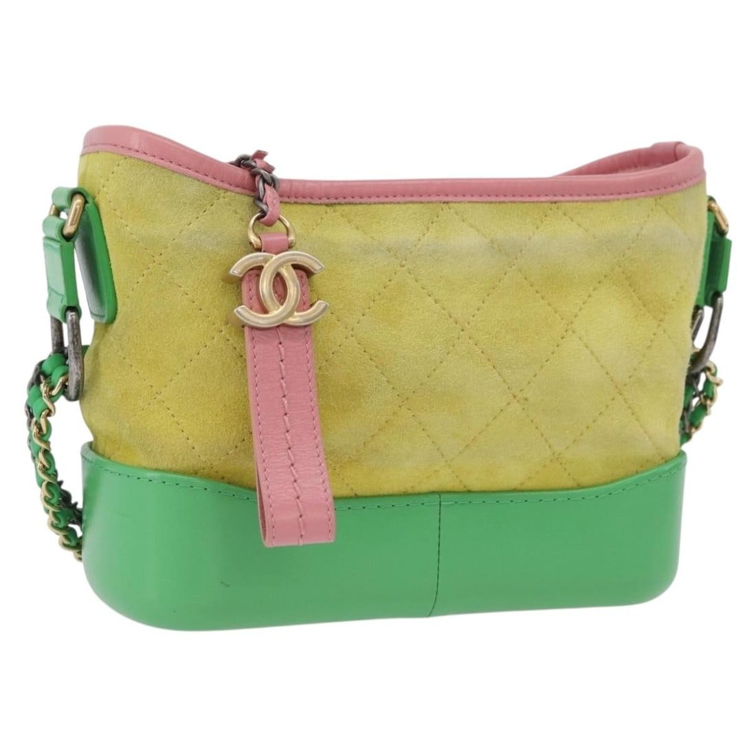 Chanel Gabrielle Dohobo Green Suede Chain Shoulder Bag Gold CC Logo: Chanel Gabrielle Dohobo Green Suede Chain Shoulder Bag Gold CC Logo This CHANEL Gabriel Dohobo shoulder bag is crafted from green and gold suede and features a signature CC detail. Designed for women,