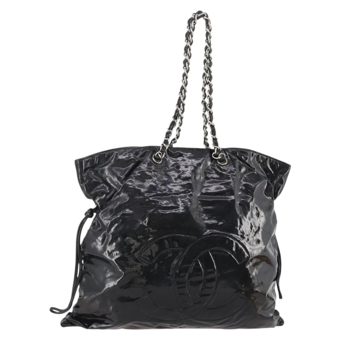 CHANEL patent leather silver black shoulder bag Italy: CHANEL patent leather silver black shoulder bag Italy This CHANEL shoulder bag features a striking combination of silver and black patent leather, accented by the signature CC logo. Designed for women