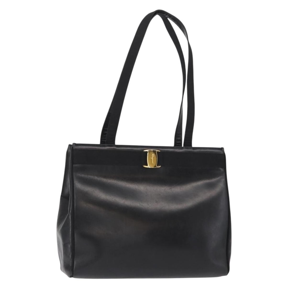 Salvatore Ferragamo Leather Shoulder Bag Gold Black Auth 152176 Italy: Salvatore Ferragamo Leather Shoulder Bag Gold Black Auth 152176 Italy This Salvatore Ferragamo shoulder bag showcases a sophisticated blend of gold and black leather, making it a stylish accessory for