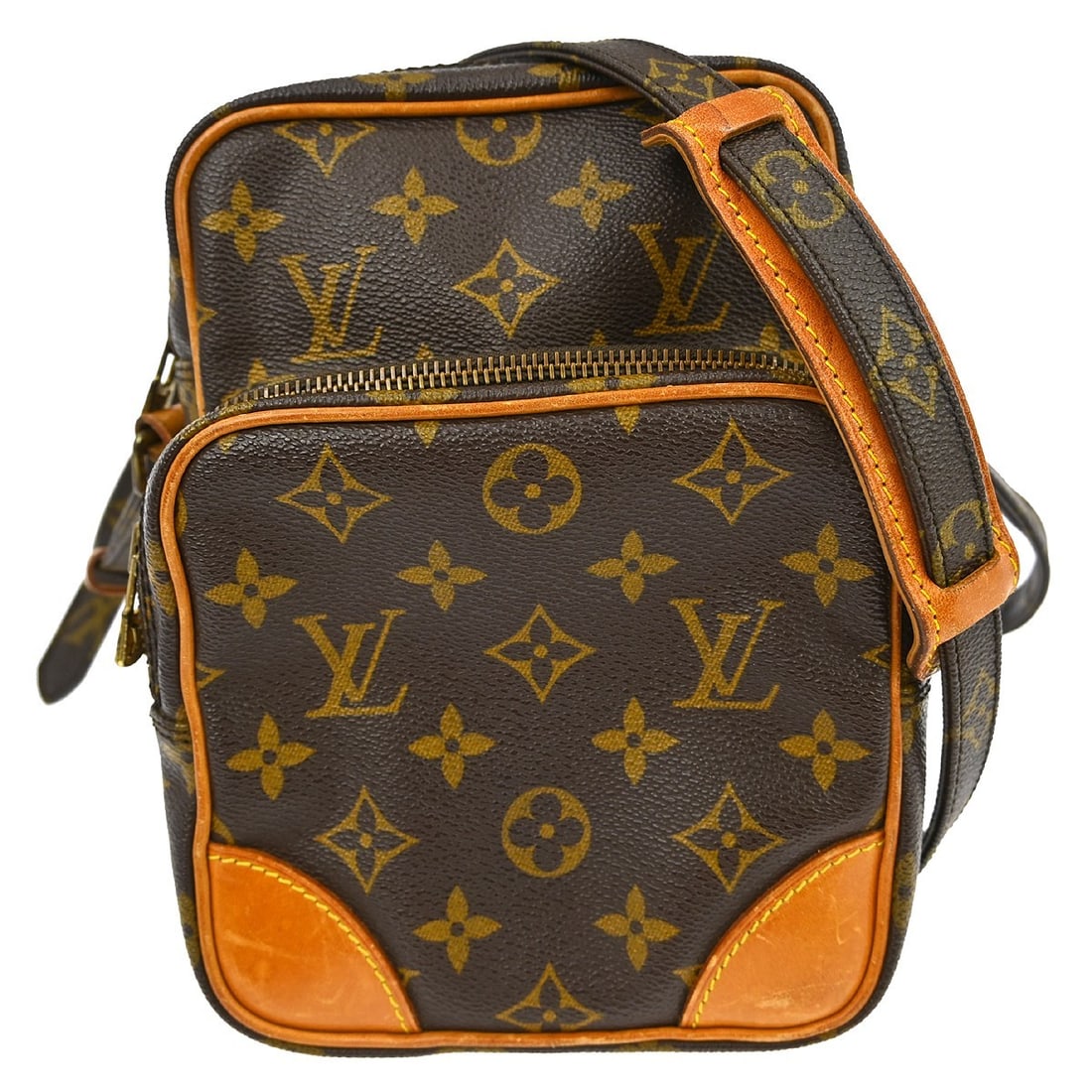 Louis Vuitton Amazone Monogram Canvas Medium Crossbody Shoulder Bag M45236: Louis Vuitton Amazone Monogram Canvas Medium Crossbody Shoulder Bag M45236 This Louis Vuitton Amazone crossbody shoulder bag features the iconic Monogram canvas leather exterior with brown canvas leat