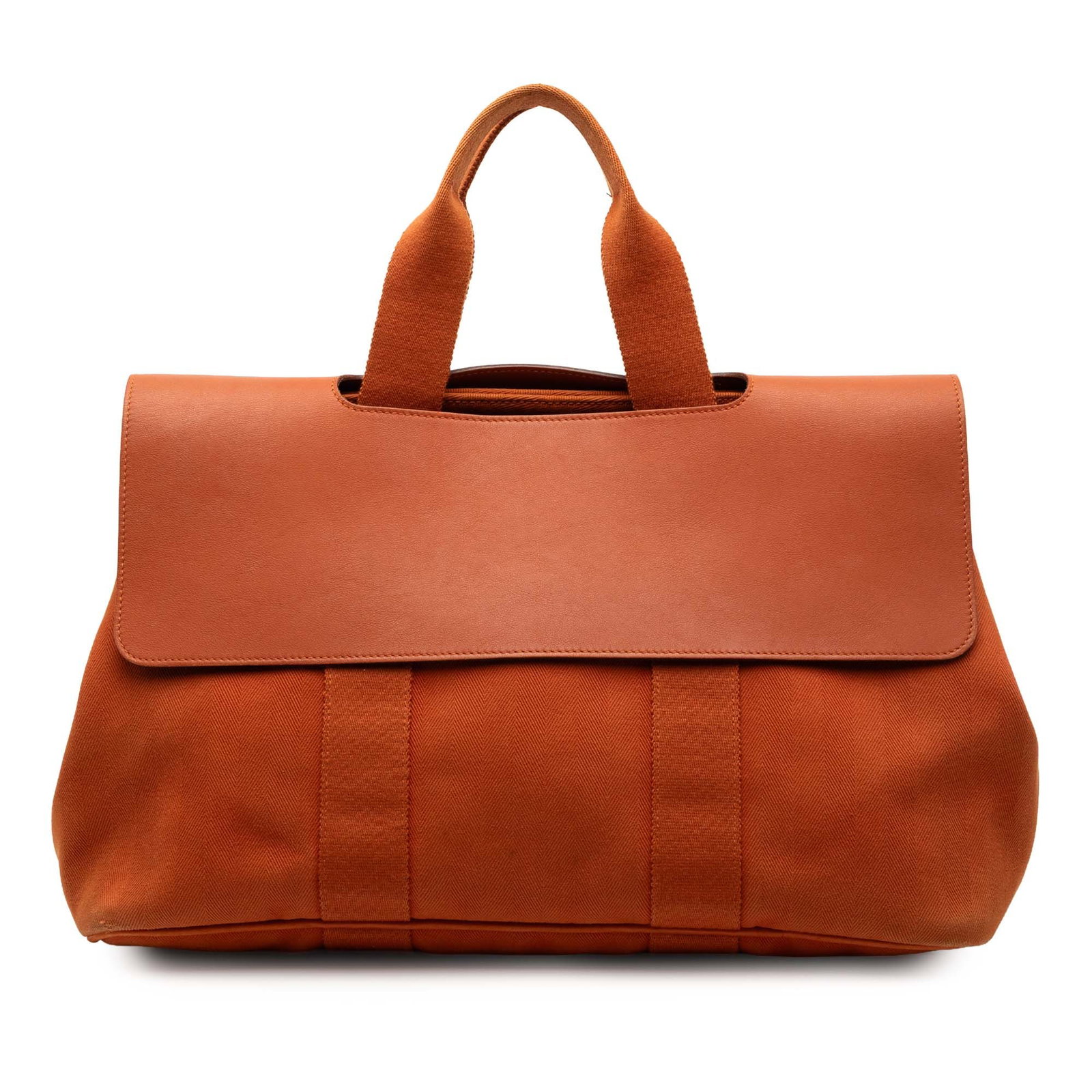 Hermes Valparaiso MM Canvas and Leather Orange Shoulder Bag: Hermes Valparaiso MM Canvas and Leather Orange Shoulder Bag The Hermes Toile and Swift Valparaiso MM features a canvas body with a leather front flap. It is designed with a top clasp closure and inclu