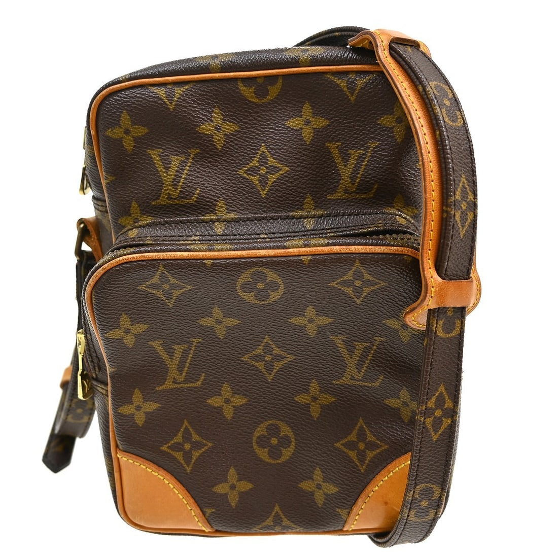 Louis Vuitton Amazone Monogram Crossbody Bag M45236: Louis Vuitton Amazone Monogram Crossbody Bag M45236 This Louis Vuitton Amazone crossbody shoulder bag features the iconic monogram canvas leather exterior and a brown canvas leather strap. Designed in