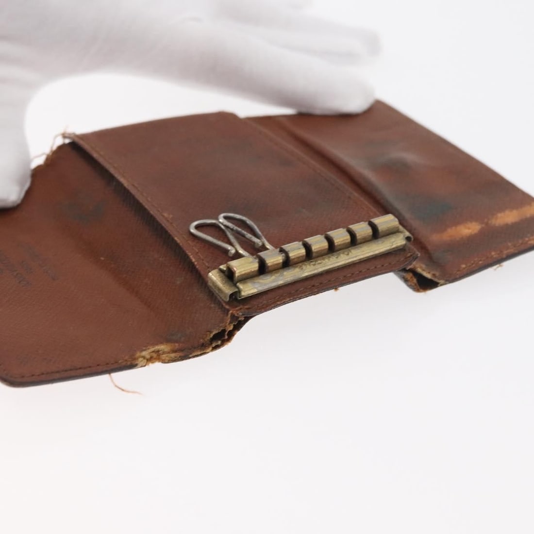 Louis Vuitton Monogram Canvas Key Case Set - 17