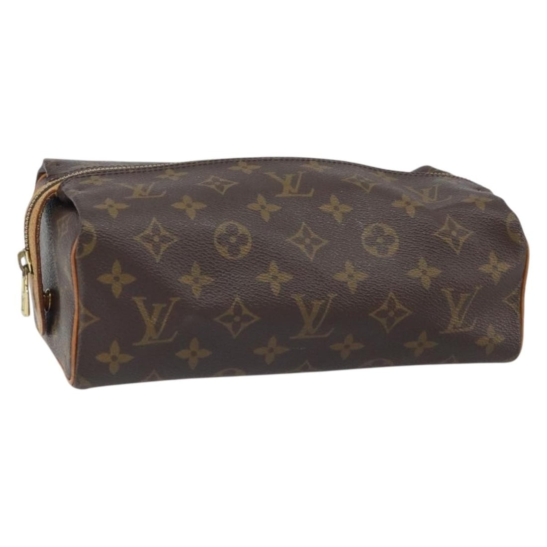 Louis Vuitton Monogram Canvas Trousse Patte Pression Makeup Pouch M47636 France: Louis Vuitton Monogram Canvas Trousse Patte Pression Makeup Pouch M47636 France This Louis Vuitton cosmetic pouch features the signature Monogram canvas exterior. The pouch is heavily used, exhibiting