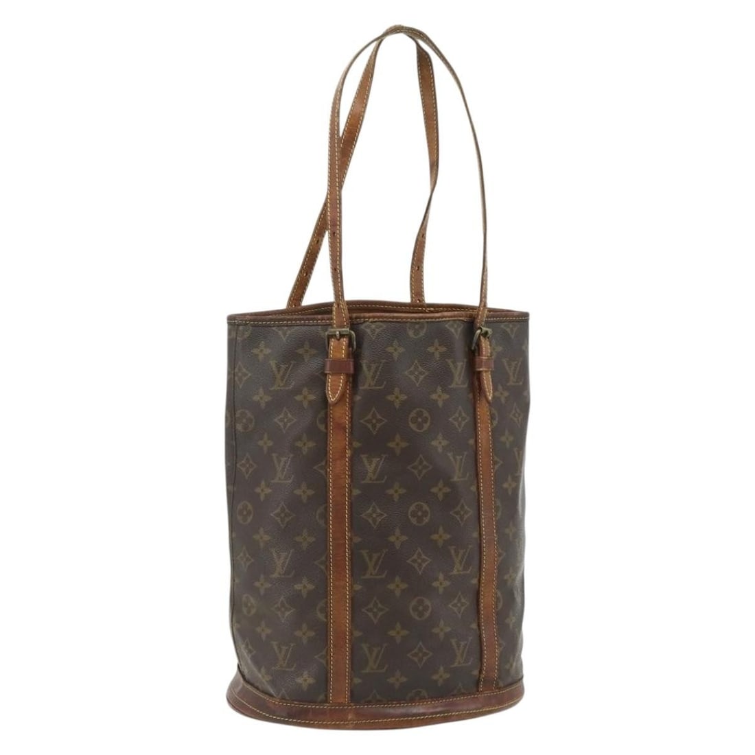 Louis Vuitton Monogram Canvas Bucket GM Shoulder Bag M42236: Louis Vuitton Monogram Canvas Bucket GM Shoulder Bag M42236 This Louis Vuitton Monogram Bucket GM Shoulder Bag, model M42236, is crafted from the brand's signature Monogram Canvas and was made in Fran