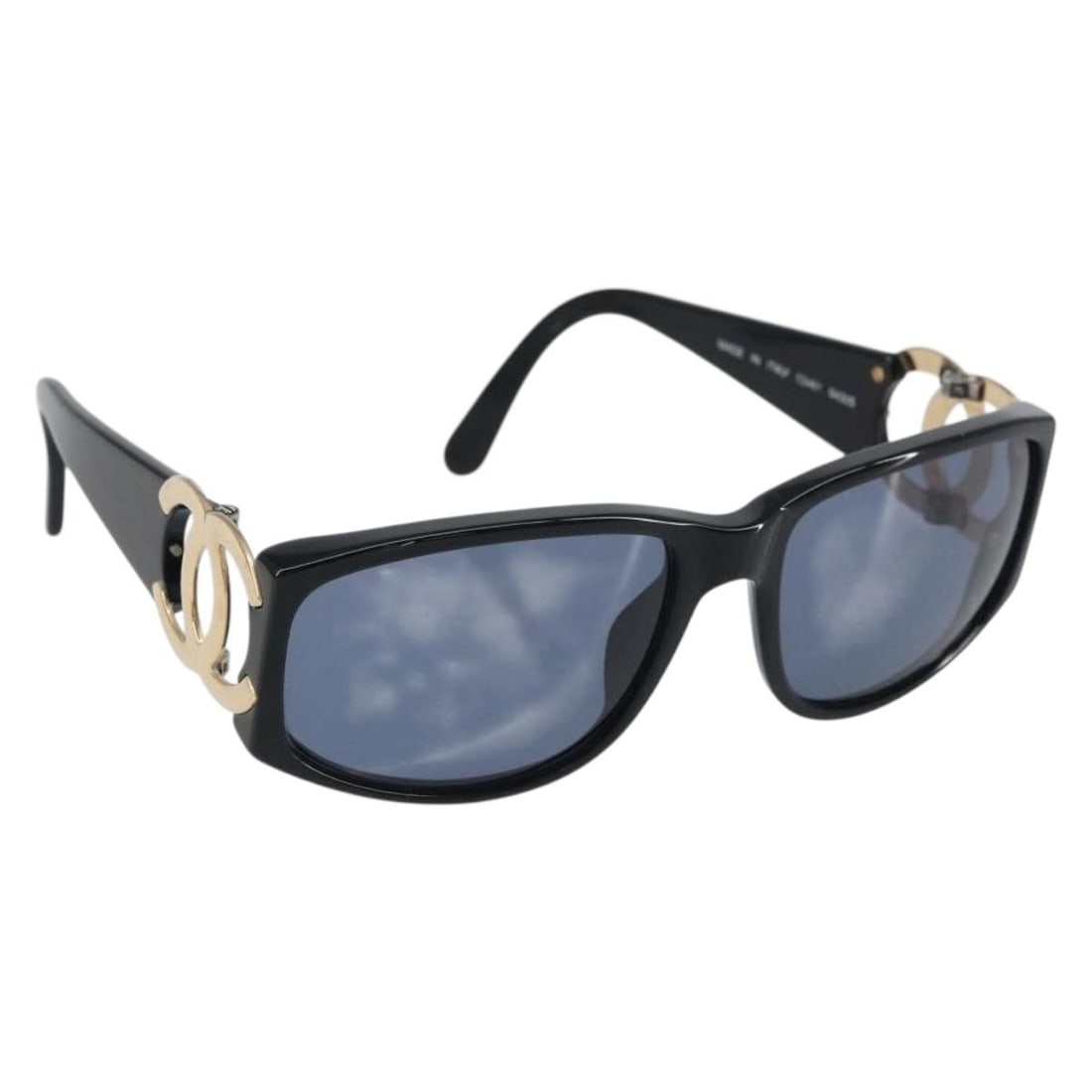 CHANEL Black Plastic Sunglasses with Case Authentic SW1861: CHANEL Black Plastic Sunglasses with Case Authentic SW1861 Elevate your style with these authentic CHANEL sunglasses, crafted in Italy. Featuring a sleek black plastic frame, these sunglasses combine 