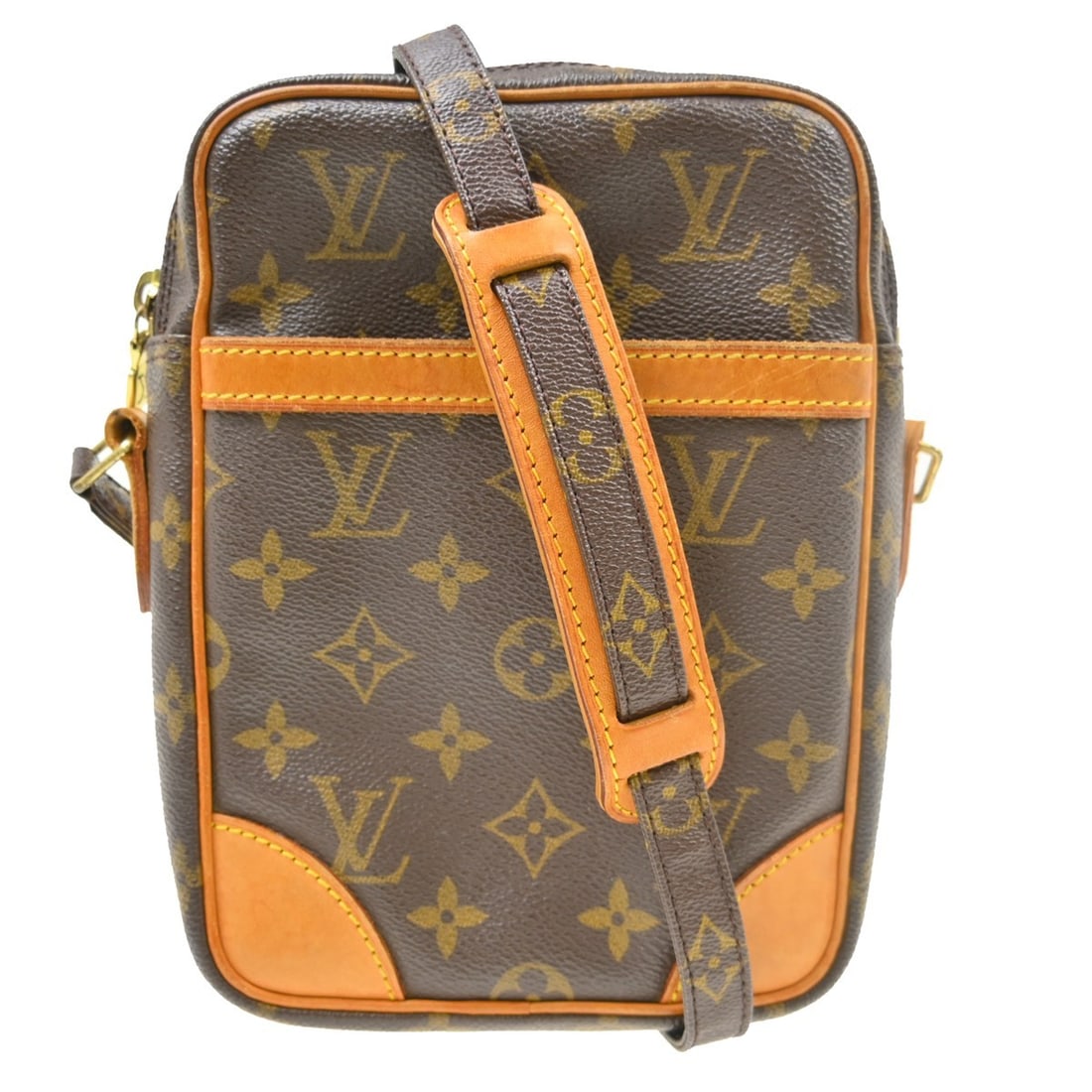 Louis Vuitton Danube Monogram Crossbody Bag M45266: Louis Vuitton Danube Monogram Crossbody Bag M45266 This Louis Vuitton Danube shoulder bag features the iconic monogram canvas leather exterior with brown leather trim and an adjustable crossbody strap