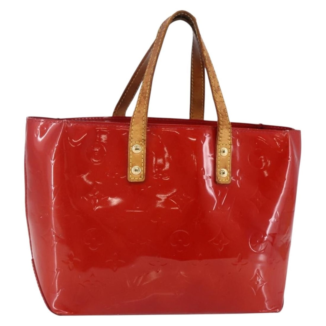 Louis Vuitton Reade PM Monogram Vernis Red Patent Leather Handbag M91088: Louis Vuitton Reade PM Monogram Vernis Red Patent Leather Handbag M91088 This Louis Vuitton Monogram Vernis Reade PM handbag features a striking red patent leather exterior. The bag is crafted in Fran
