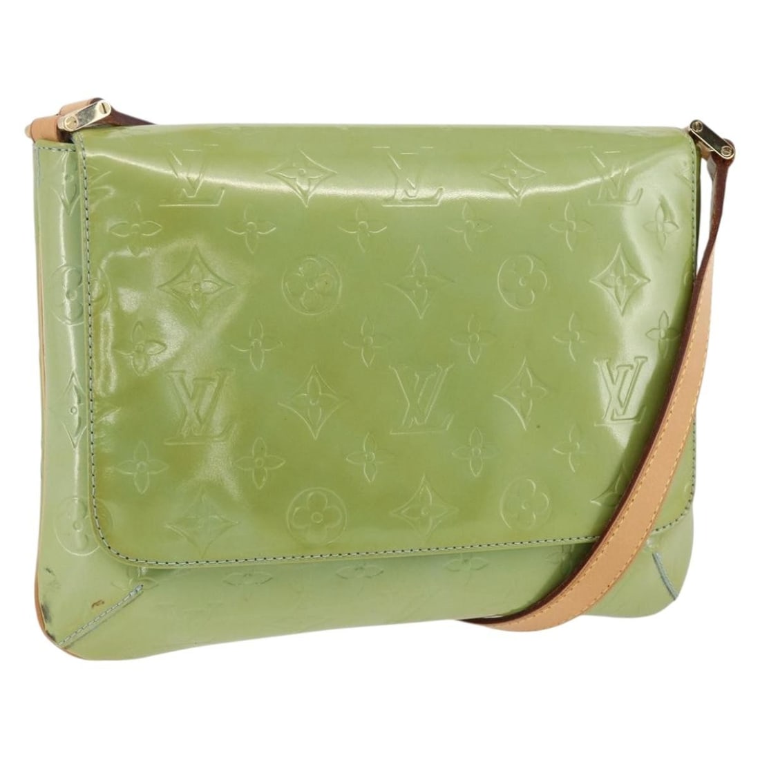 Louis Vuitton Thompson Street Shoulder Bag Baby Blue Patent Leather M91009: Louis Vuitton Thompson Street Shoulder Bag Baby Blue Patent Leather M91009 This Louis Vuitton Monogram Vernis Thompson Street shoulder bag is crafted from glossy baby blue patent leather. Designed for